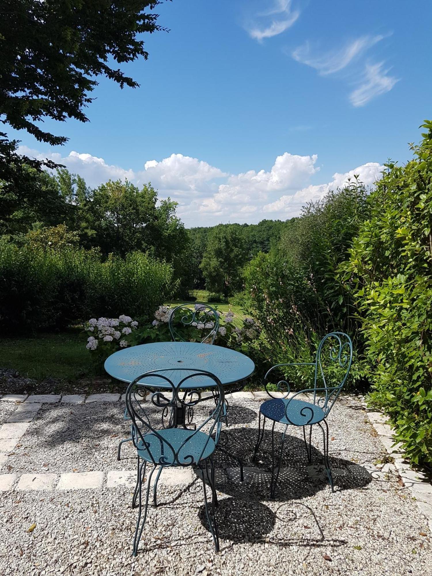 Le Logis De La Brumanderie - Saintes Fontcouverte  Ruang foto